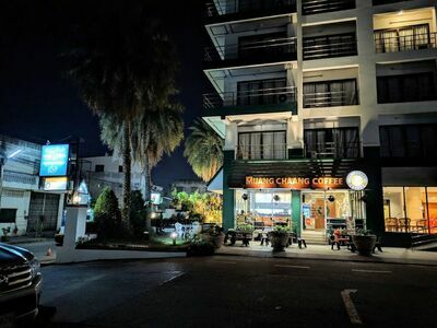 Maneerote Hotel Surin
