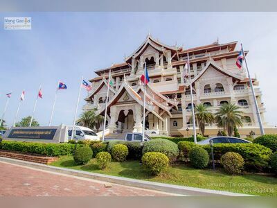 The Kanjanapisek Ubon Ratchathani Cultural Center