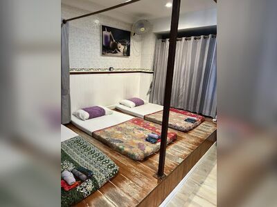 Fahsai Massage