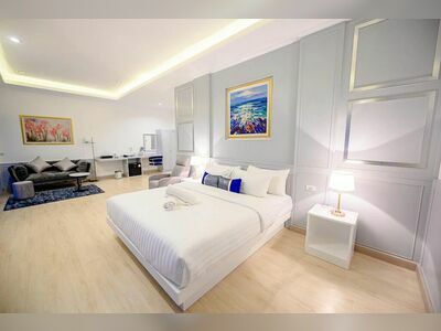 Marble Arch De Loei Hotel