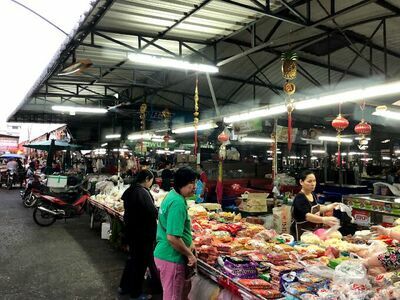 Thai Isan Market