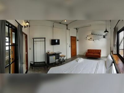 V1 Room Hotel