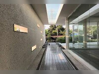 WIIN Phetchaburi Hotel