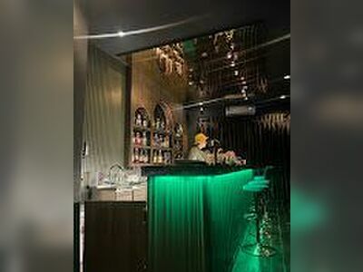 The Closet Cocktail Bar