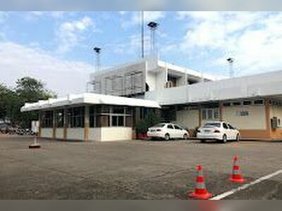 Somdet Phra Yupparaj Chom Bueng Hospital