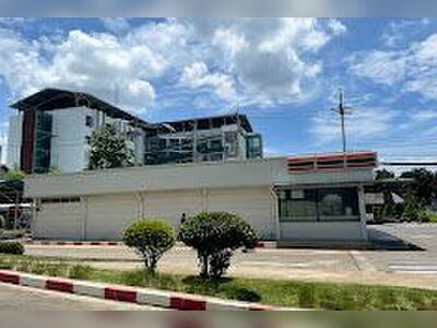 Khai Suranaree Hospital