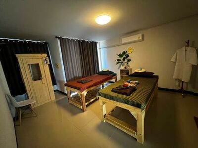 Thanawiput Thai Massage