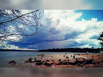 Chom Tawan Beach