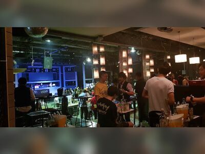 Rhythm Pub & Bar