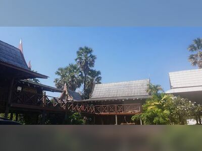 Petchburi Museum