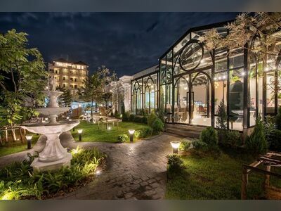 Nine River Hotel