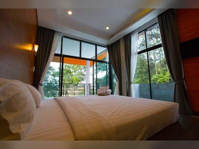Pagoda Site Hotel