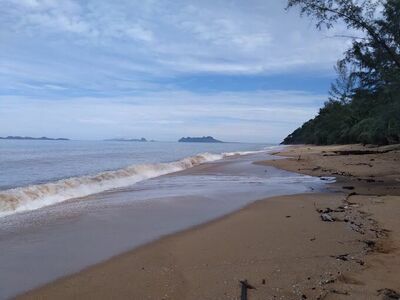 Tung Yha Ka Beach