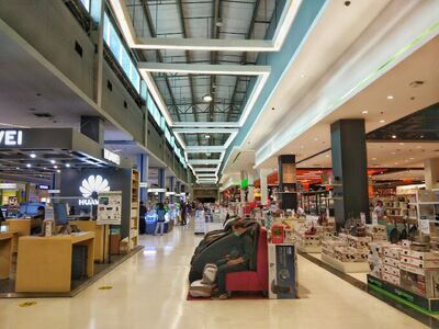 Robinson Lifestyle Surin