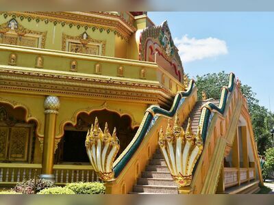 Wat Rahan or Ko Kaew Thudongkhasathan
