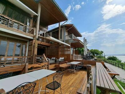 With A View Hotel @ Chiang Khan