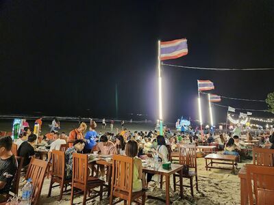 Ploy Talay Restaurant