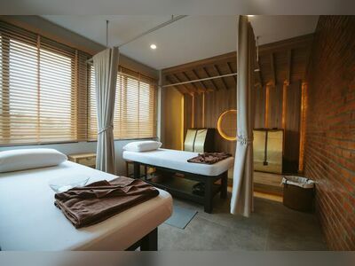Aura Health Massage