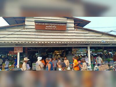 Nong Phai Lom Market