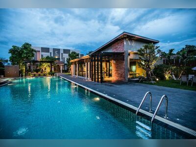 Cresco Hotel