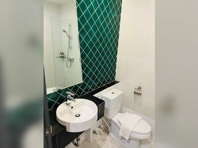 Sans Hotel Ratchaburi