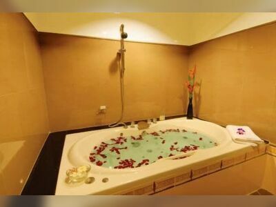 Western Grand Hotel Ratchaburi