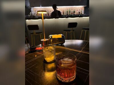 Gallery 229 Bar