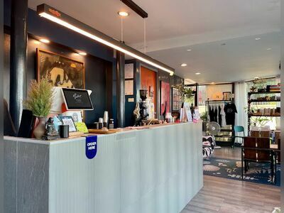 IN THE HAUS (ร้านในบ้าน)