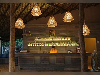Baan Ploy Samed Restaurant