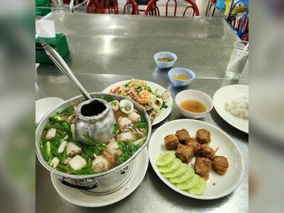 Puang Phet Restaurant