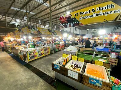 New Don Klang Market