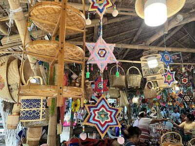 Oh Poi Market