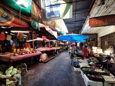 Bang Lamphu Market