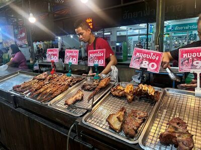 New Don Klang Market