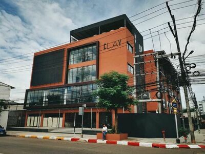 Clay Hotel) in Udon Thani
