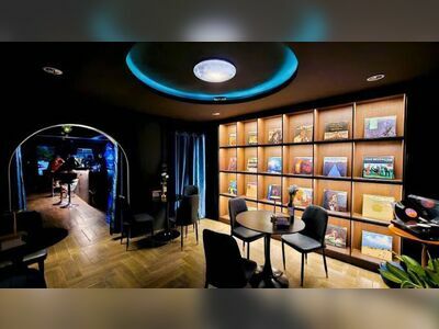 EDEN CAFE & VINYL BAR