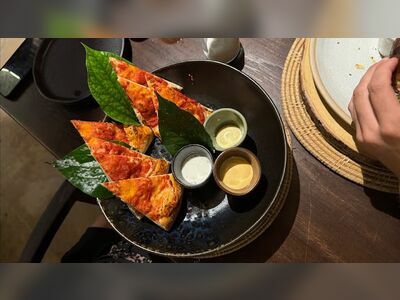 Reef Bar & Restaurant