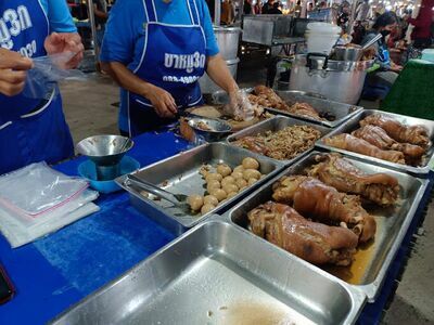 Nong Paep Market