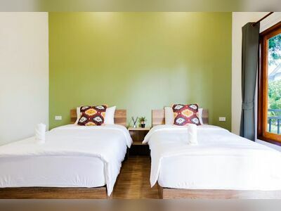 The Cozy Hotel (โรงแรม เดอะโคซี่ เพชรบุรี)