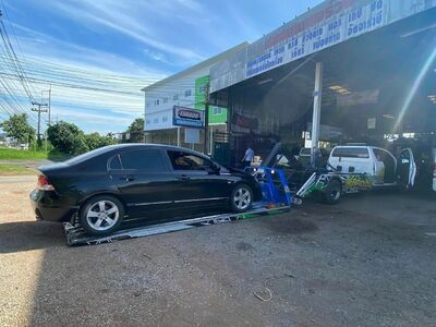 Tod Muang Loei Slide-On Tow Truck