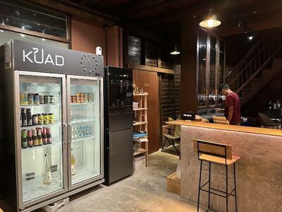 Kuad Bar & Cafe