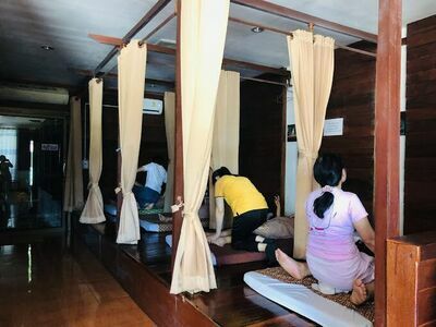 Nan Nattaburi Thai Massage