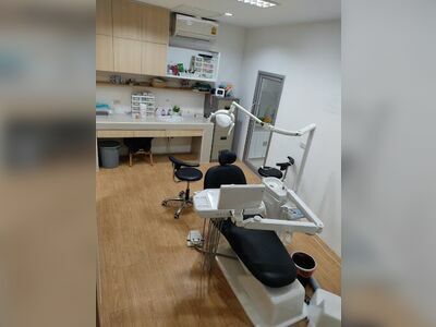 Ban Rak Yim Dental Clinic