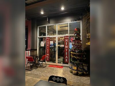 WHAT DA ALE "Trang Music Bar"