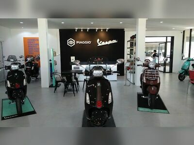 Vespa Surin by SHC