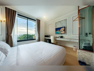 Nine River Hotel