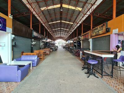 UDON Day & Night Bar Complex