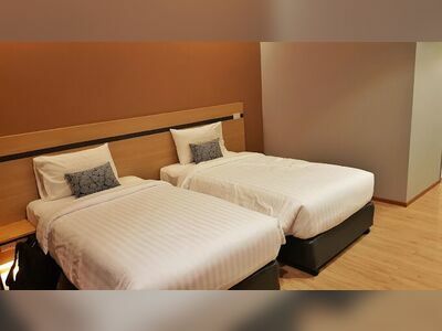 Sans Hotel Ratchaburi