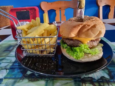 The Paddock Sports Bar & Restaurant