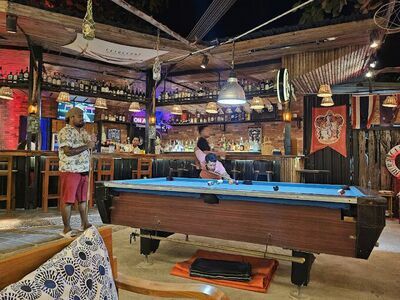 Lima Bar
